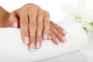 Deyneka Manicure hybrydowy Warszawa Deyneka Manicure hybrydowy Warszawa